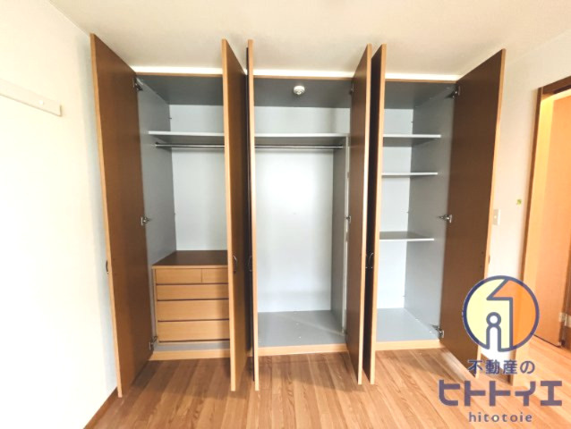 エバーグリーン国武の収納|洋室収納です♪