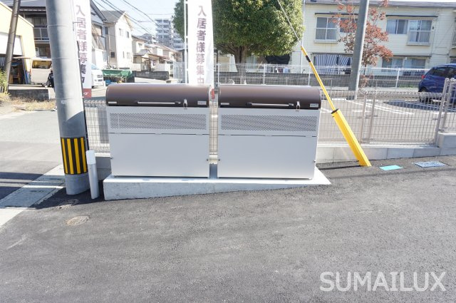 熊本市西区島崎２丁目のアパートの駐車場