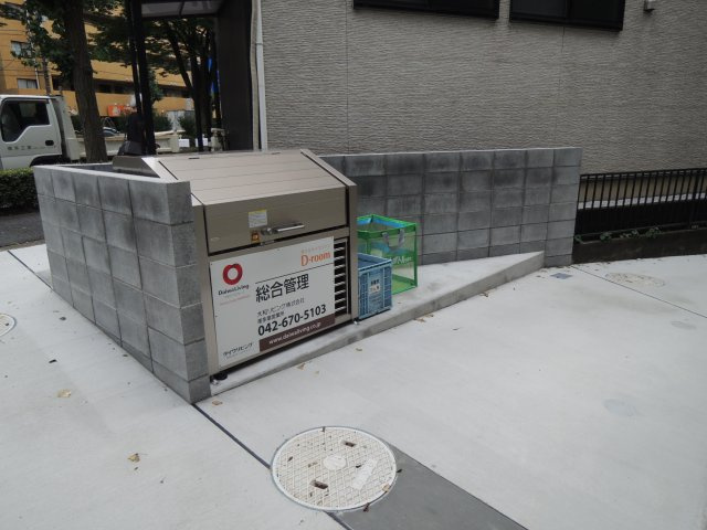 多摩市関戸２丁目のアパートのその他共用部分|敷地内ゴミ置場【プレシャスコート聖蹟】