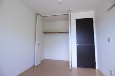 【洋室】 | 五色山ヒルズ