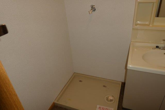 アヴェニールのその他|洗濯機置き場