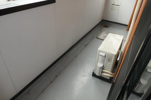 アヴェニールのバルコニー