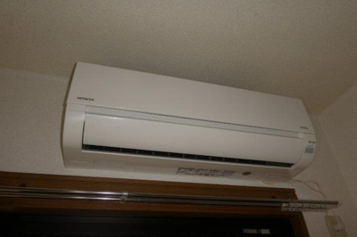 【設備】 | アヴェニール | エアコン