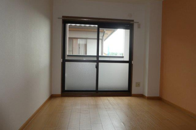 【寝室】 | アヴェニール | 洋室