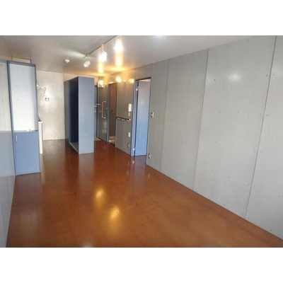 【内装】 | レルム