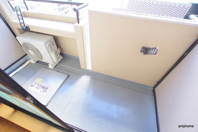 プレサンス梅田西　仲介手数料無料のバルコニー