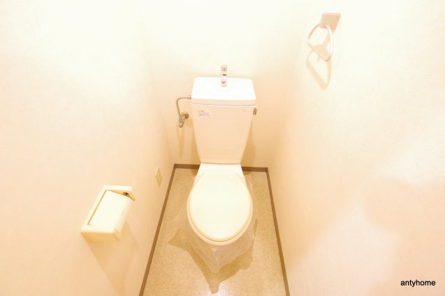 プレサンス梅田西　仲介手数料無料のトイレ