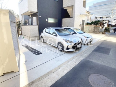 【駐車場】 | ＨＭＴ東岡崎 | 駐車場に車を止められます