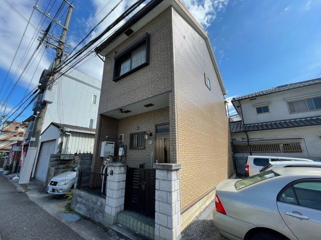 王子2丁目貸家の外観