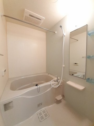 【浴室】 | ラフレシール | きれいなお風呂です