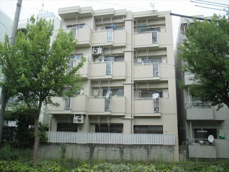 グリーンハイツ大曽根の外観