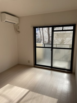 【洋室】 | ピエタテール上沢