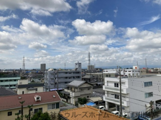 【展望】 | 最上階にて眺望良好。快晴の日には富士山が見えるかも♪♪