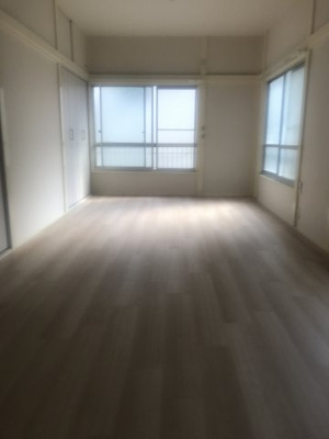 【洋室】 | カトレア荘