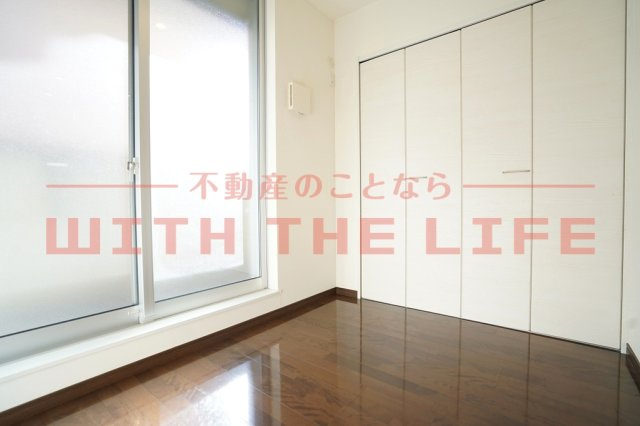 レイナス花絣【キャッシュバック対象物件】の洋室|コンパクトで使いやすい洋室です