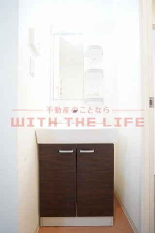 レイナス花絣【キャッシュバック対象物件】の独立洗面台|独立洗面台、朝の身支度には欠かせません