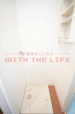 レイナス花絣【キャッシュバック対象物件】の洗面所|忙しい朝には欠かせない洗面所です