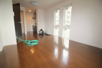 【居間・リビング】 | クレールコート | 別室の写真使用