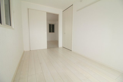 【洋室】 | 北桜塚レジデンス