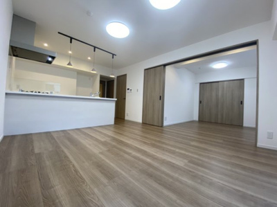 【居間・リビング】 | 西長堀ドリームマンション