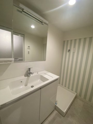 【独立洗面台】 | 日商岩井阿波座マンション
