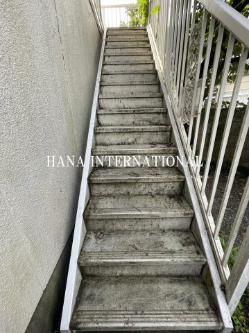 シャトルエイトのエントランス