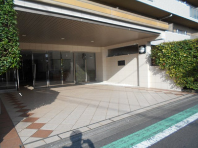 【エントランス】 | シュロス保土ヶ谷