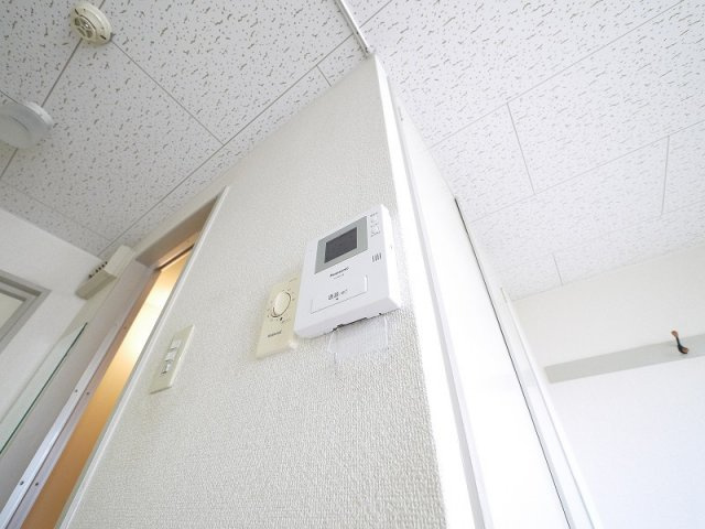 ジュネス神殿のセキュリティ|モニター付きインターホンです