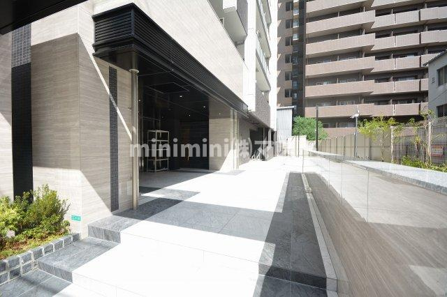 ミラージュパレス難波幸町のエントランス