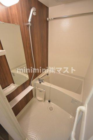 ミラージュパレス難波幸町の浴室