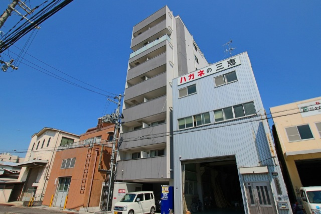 第7美和マンションの外観