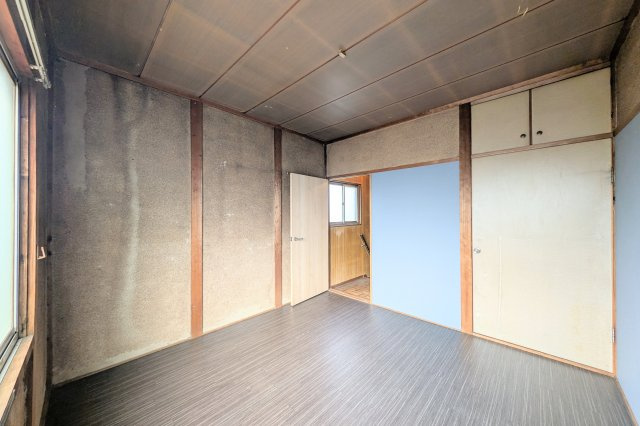 【洋室】 | 池田店舗付住宅