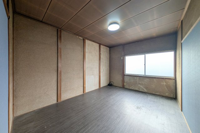 【洋室】 | 池田店舗付住宅