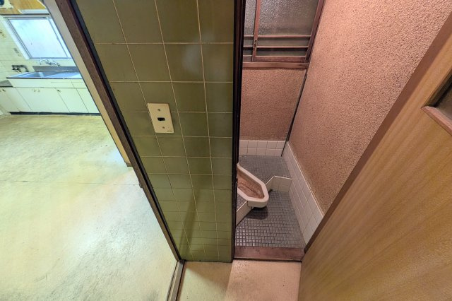 【トイレ】 | 池田店舗付住宅