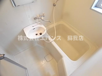 【浴室】 | デュアル2番館 | お風呂で日々の疲れを落としましょう