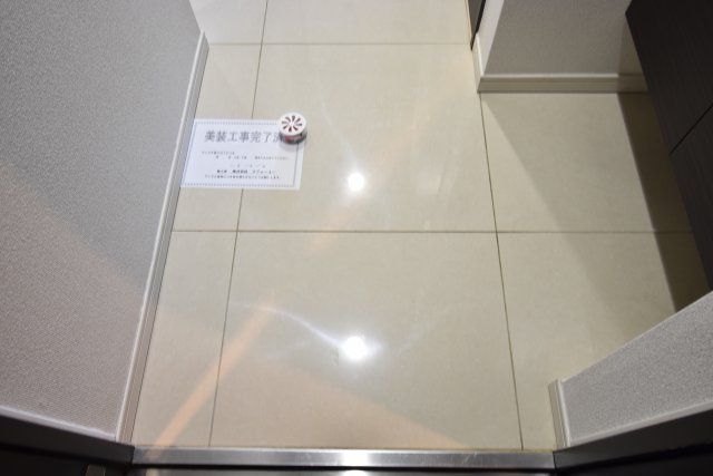 S-RESIDENCE難波EASTの玄関
