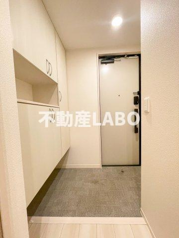 サンジェルマン市岡の玄関