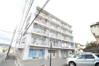 【外観】 | 計画的な修繕がなされた管理体制良好の優雅な外観です♪