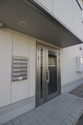 【エントランス】 | ソーサーハウス