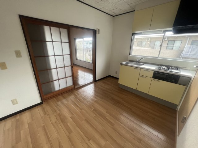 【居間・リビング】 | メゾン竹内 | ※写真は以前のものです。最新のものは近日中に掲載いたします。