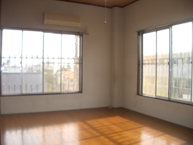 【洋室】 | メゾン竹内 | ※写真は以前のものです。最新のものは近日中に掲載いたします。