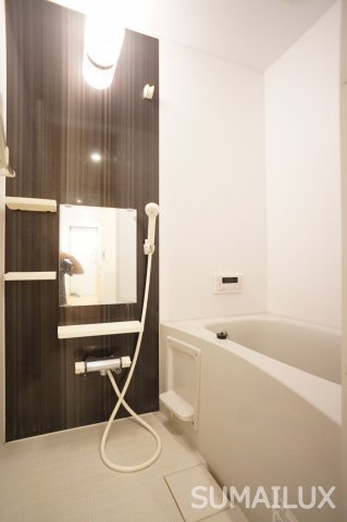 熊本市西区二本木４丁目のアパートの浴室