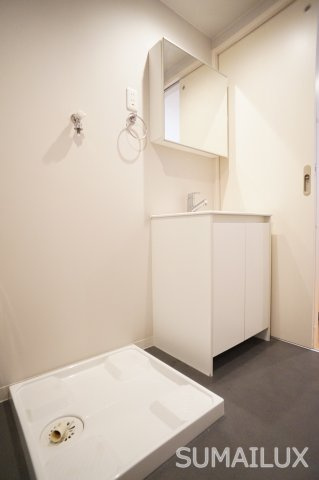 熊本市西区二本木４丁目のアパートの洗面所