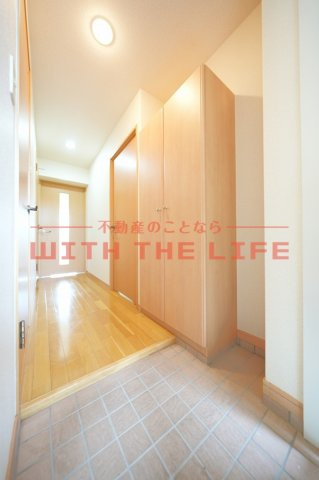 ユーミー姫方【10,000円キャッシュバック対象物件】の玄関|落ち着いた玄関です