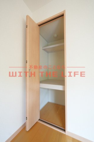 ユーミー姫方【10,000円キャッシュバック対象物件】の収納|便利な収納スペースです