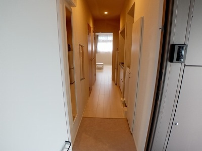 【玄関】 | クレイノフローラ西長洲