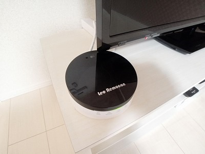 【設備】 | クレイノフローラ西長洲 | 外出先からエアコン・照明の操作ができるレオリモコン