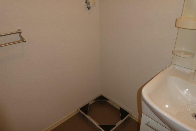 グランマストティアラＡのその他|洗濯機置き場