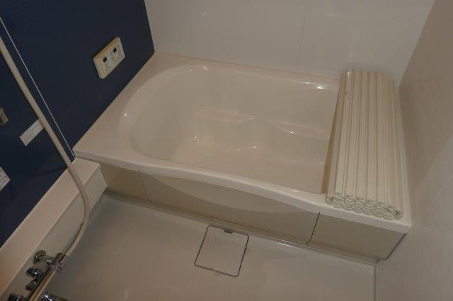 グランマストティアラＡの浴室