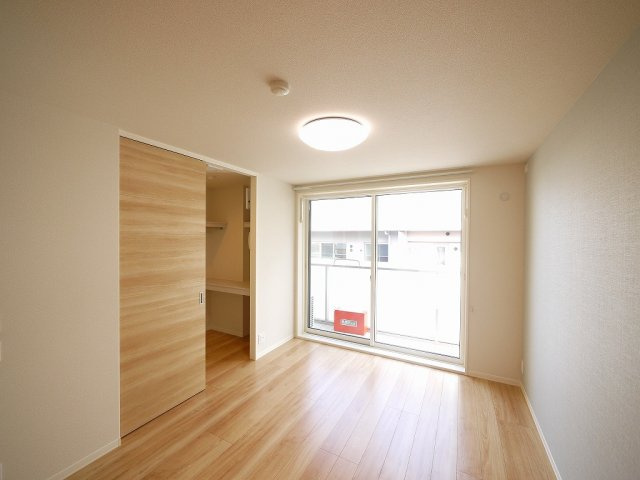 シャーメゾン北市の洋室